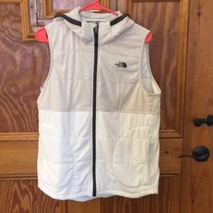 The North Face Women's Vest - Cream and White